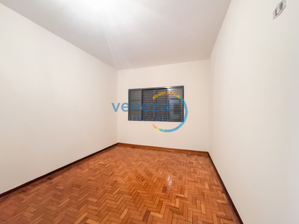 Casa Comercial para locação no bairro Centro de Londrina - Foto 11