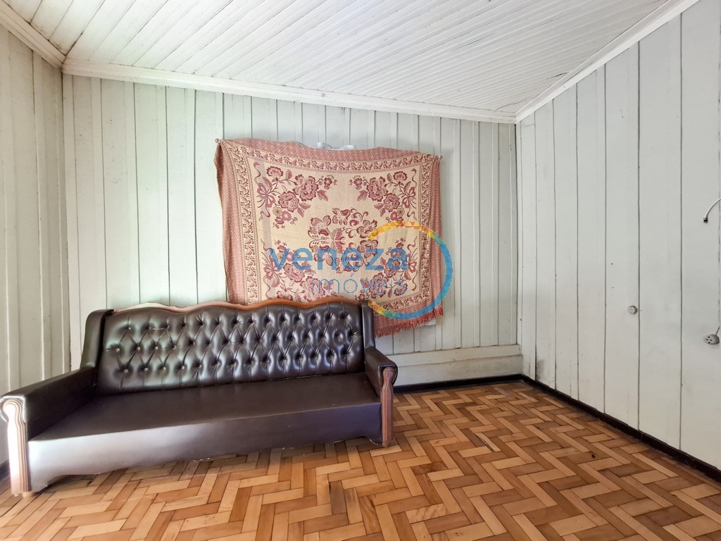 Casa Residencial à venda no bairro Recreio de Londrina com 51m<sup>2</sup> útil, 2 quartos, 1 vaga de garagem