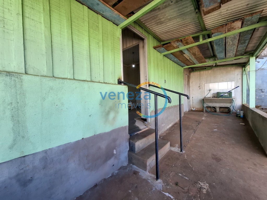 Casa Residencial à venda no bairro Recreio de Londrina com 51m<sup>2</sup> útil, 2 quartos, 1 vaga de garagem