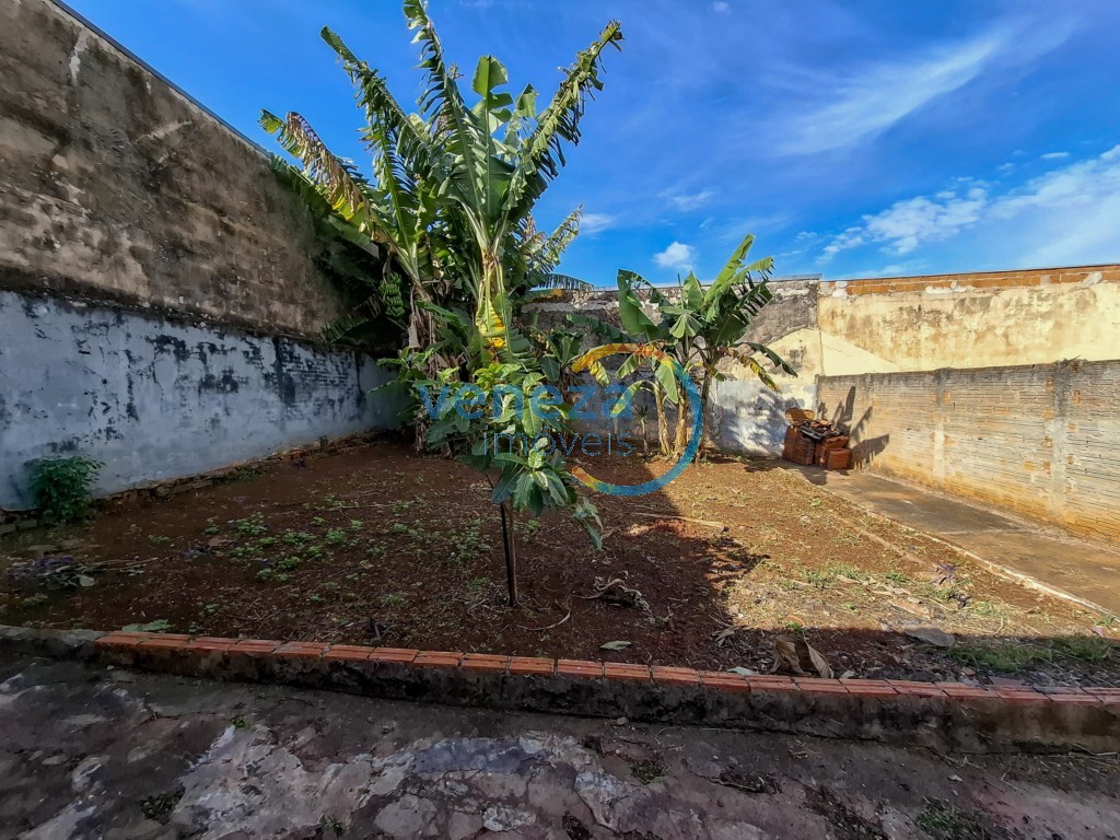 Casa Residencial à venda no bairro Recreio de Londrina com 51m<sup>2</sup> útil, 2 quartos, 1 vaga de garagem