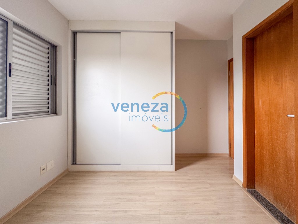 Apartamento à venda no bairro Centro de Londrina com 80m<sup>2</sup> útil, 3 quartos, 2 vagas de garagem