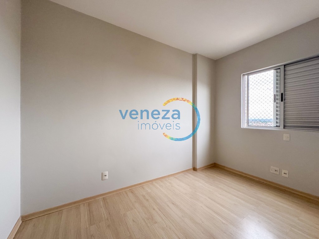 Apartamento à venda no bairro Centro de Londrina com 80m<sup>2</sup> útil, 3 quartos, 2 vagas de garagem