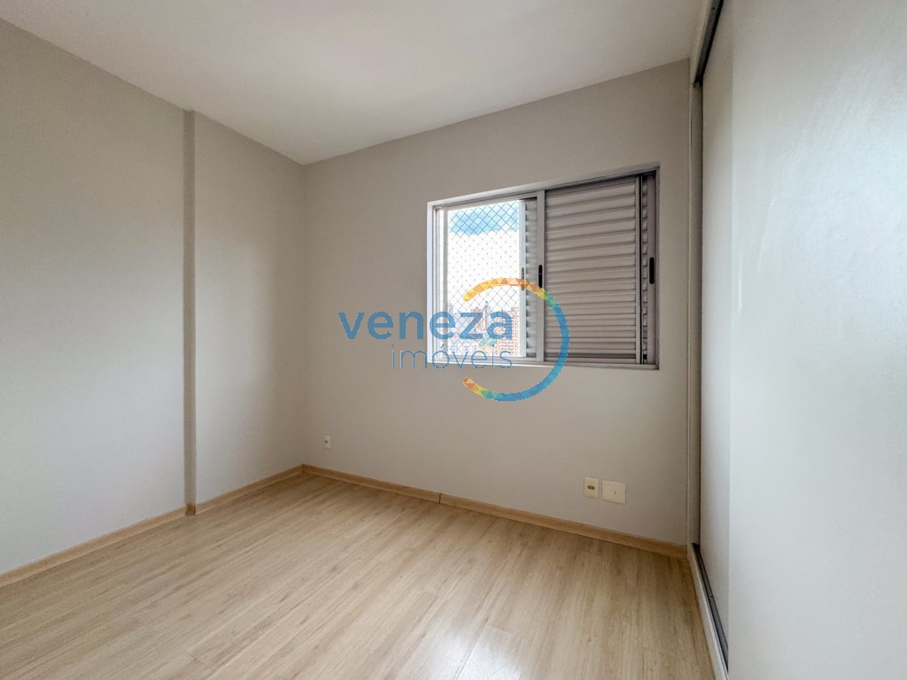 Apartamento à venda no bairro Centro de Londrina com 80m<sup>2</sup> útil, 3 quartos, 2 vagas de garagem