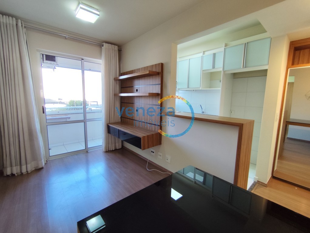 Apartamento para locacao no Aurora em Londrina com 86,61m² por R$ 2.500,00