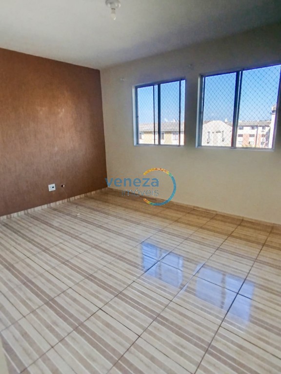 Apartamento para venda no Jardim das Americas em Londrina com 93,57m² por R$ 170.000,00