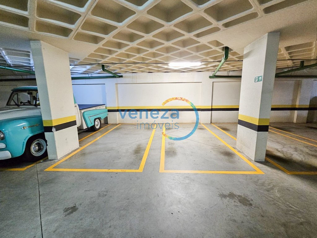 Apartamento à venda no bairro Gleba Palhano de Londrina com 186m<sup>2</sup> útil, 3 quartos, 2 vagas de garagem