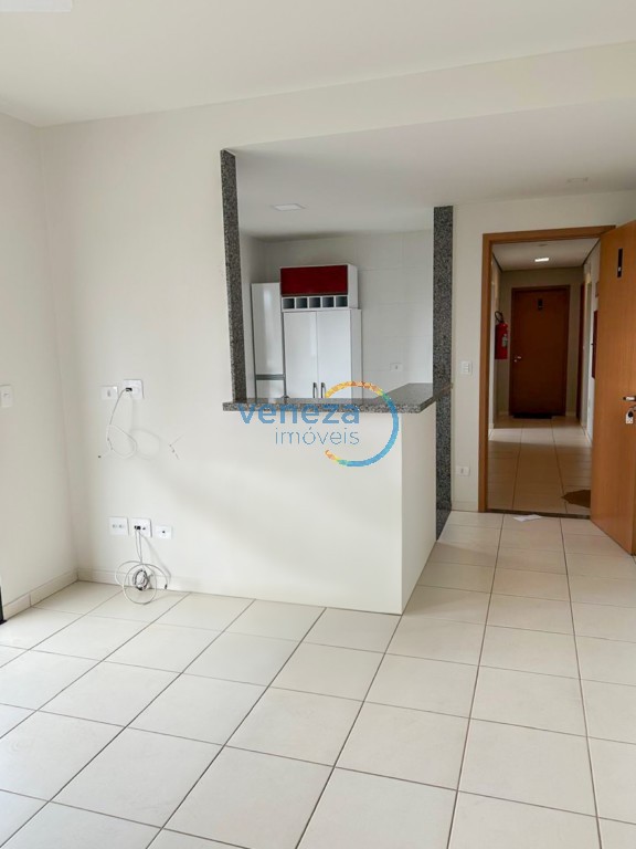 Apartamento para venda no Jardim America em Londrina com 102m² por R$ 290.000,00