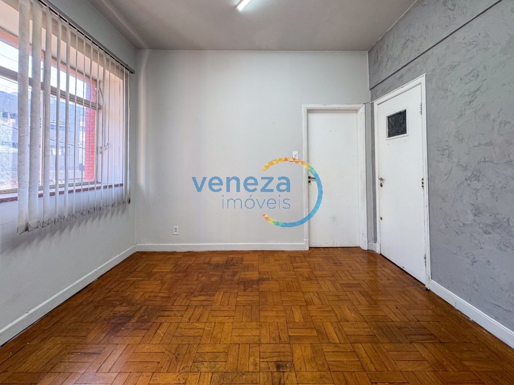 Sala para locacao no Centro em Londrina com 41,84m² por R$ 650,00
