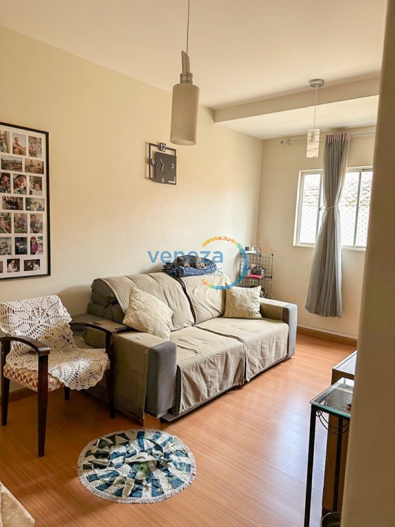 Apartamento para venda no Brasil em Londrina com 85m² por R$ 220.000,00