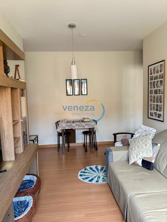 Apartamento para venda no Brasil em Londrina com 85m² por R$ 220.000,00