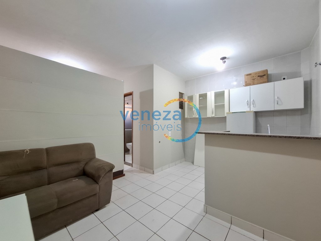 Apartamento para locacao no Cidade Universitaria em Londrina com 43,75m² por R$ 900,00