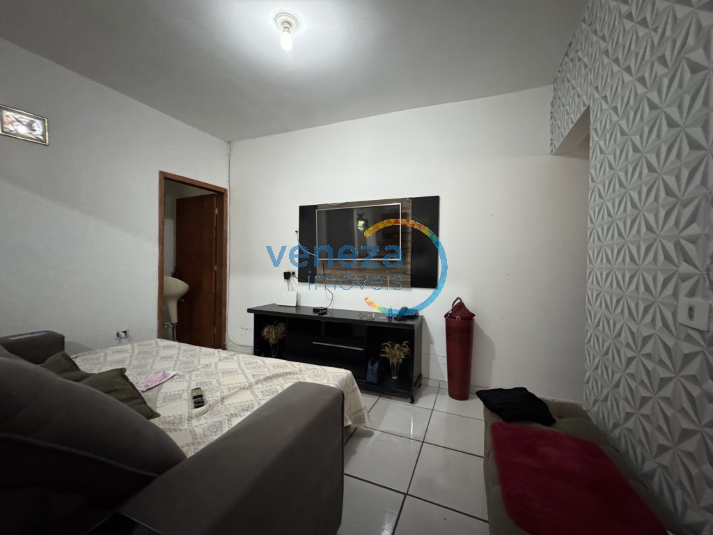 Casa Residencial à venda no bairro Jardim Bela Italia de Cambe com 88.32m<sup>2</sup> útil, 2 quartos, 1 vaga de garagem