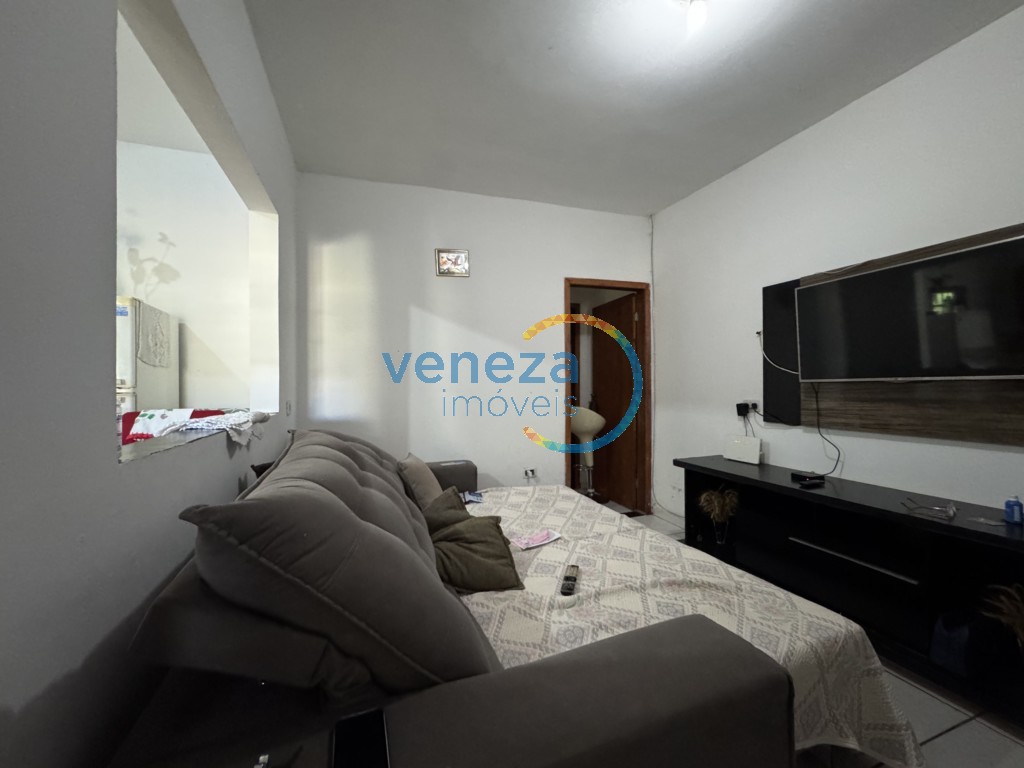 Casa Residencial à venda no bairro Jardim Bela Italia de Cambe com 88.32m<sup>2</sup> útil, 2 quartos, 1 vaga de garagem