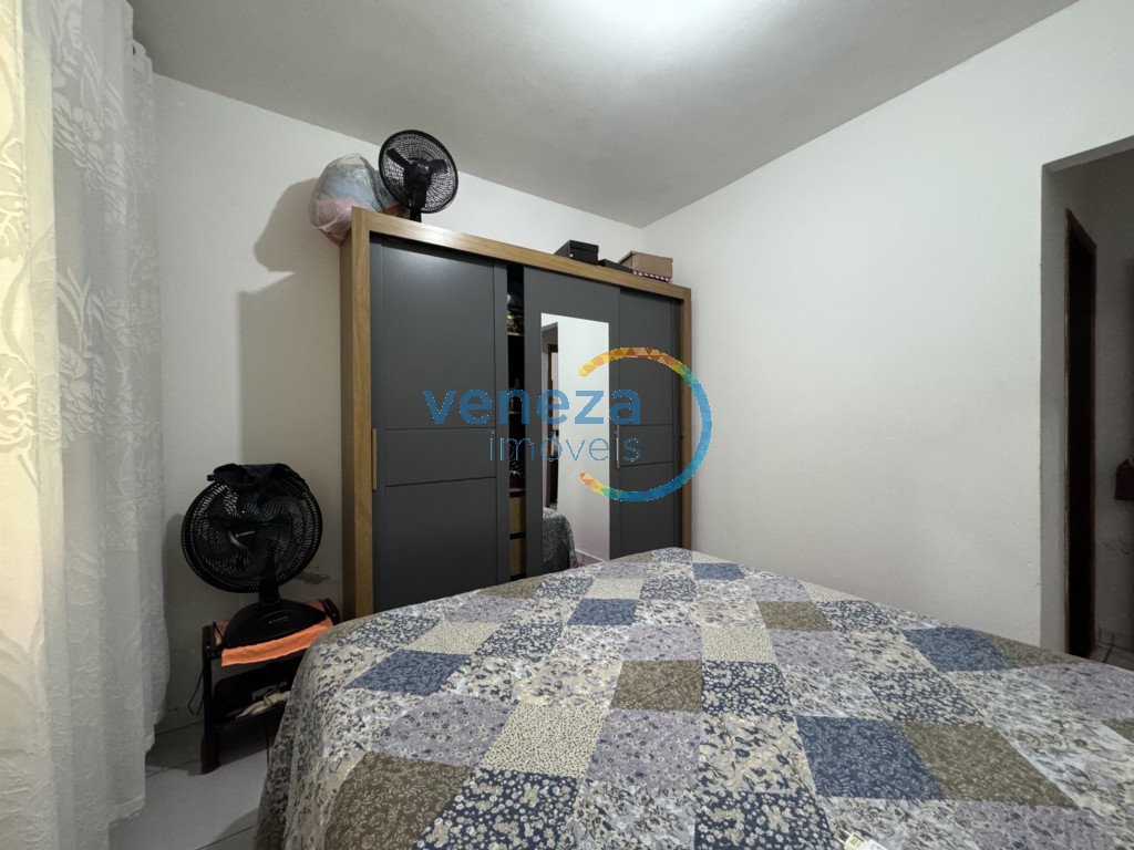 Casa Residencial à venda no bairro Jardim Bela Italia de Cambe com 88.32m<sup>2</sup> útil, 2 quartos, 1 vaga de garagem