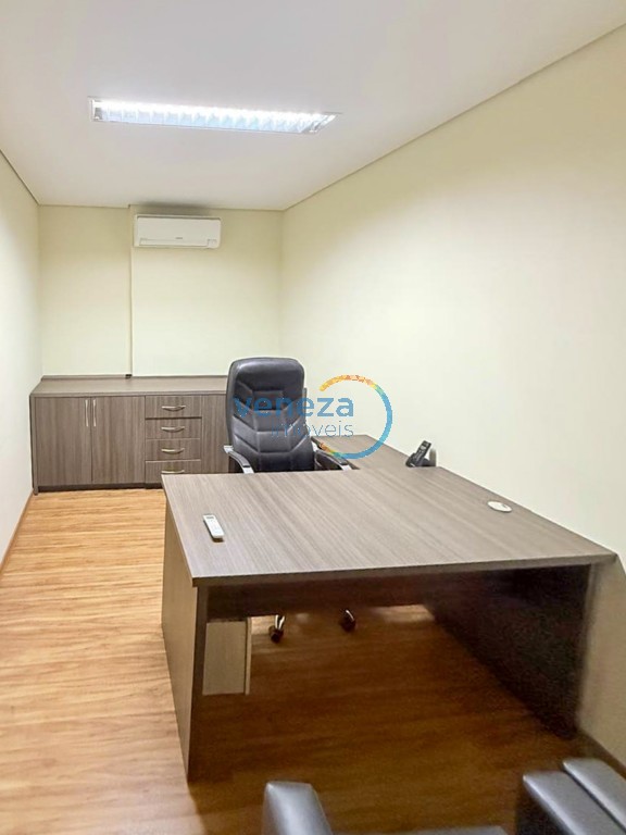 Sala para locacao no Centro em Londrina com 55m² por R$ 700,00