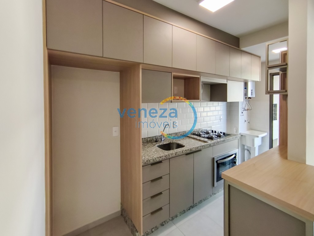 Apartamento para locação no bairro Gleba Palhano de Londrina com 51m<sup>2</sup> útil, 2 quartos, 1 vaga de garagem