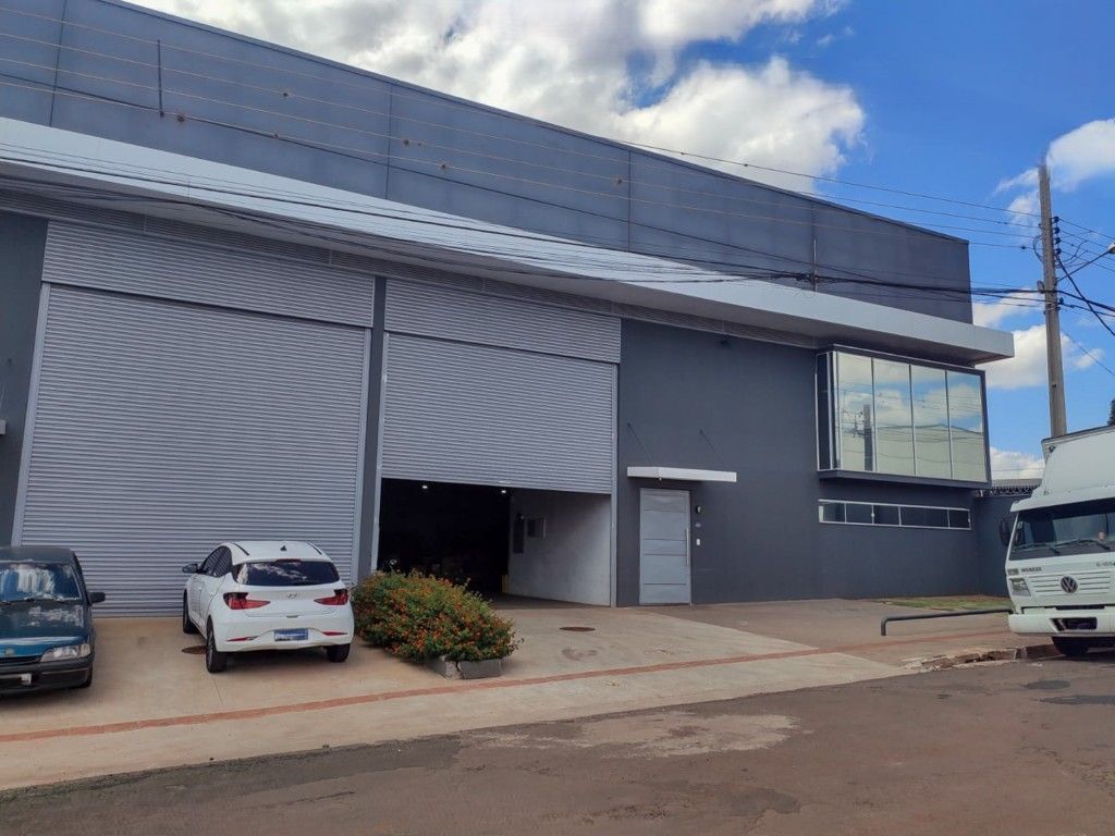 Barracão salão loja para locacao no Ibirapuera em Londrina com 1.100m² por R$ 19.000,00