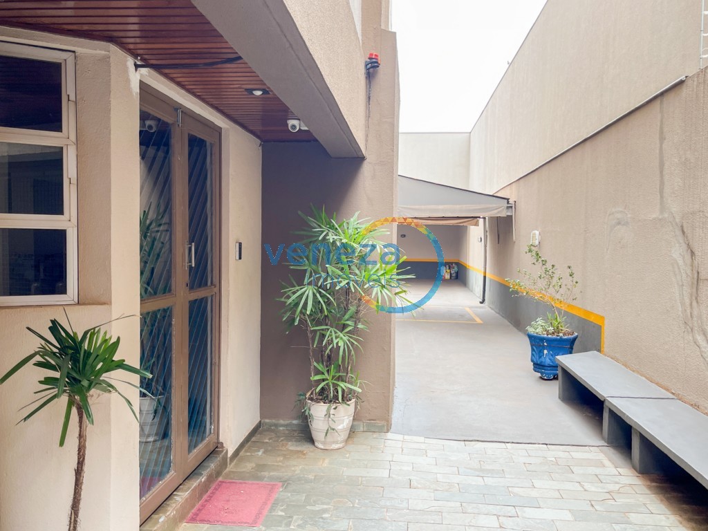 Apartamento para venda no Centro em Londrina com 90m² por R$ 280.000,00