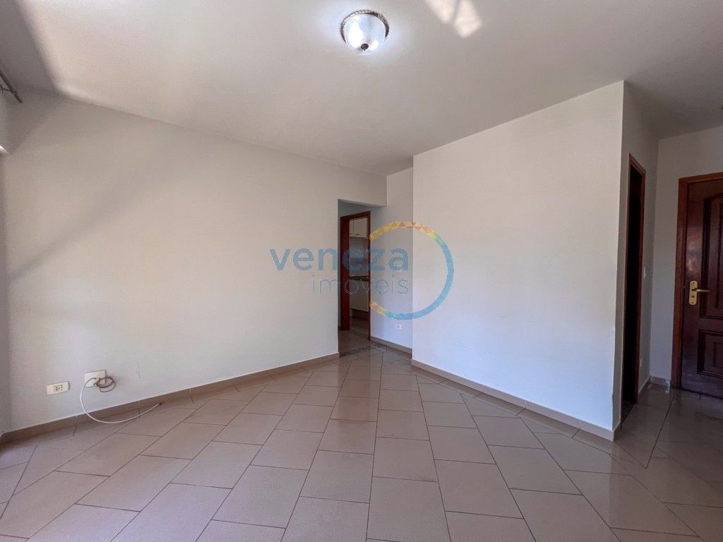 Apartamento para venda no Centro em Londrina com 105,92m² por R$ 420.000,00