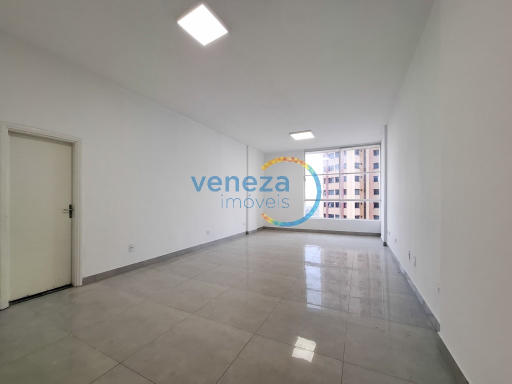 Sala para locacao no Centro em Londrina com 41m² por R$ 800,00
