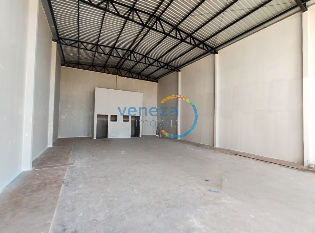 Barracão para locação no bairro Abussafe de Londrina com 176m<sup>2</sup> útil