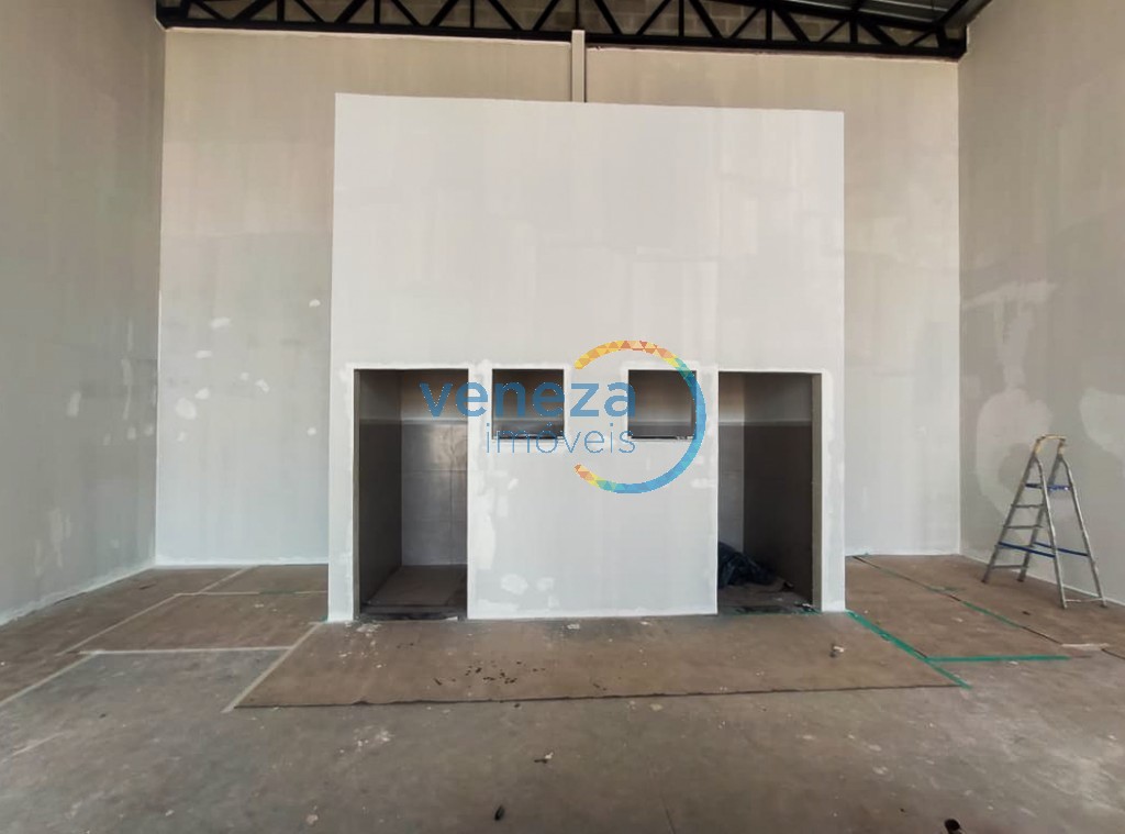 Barracão para locação no bairro Abussafe de Londrina com 176m<sup>2</sup> útil