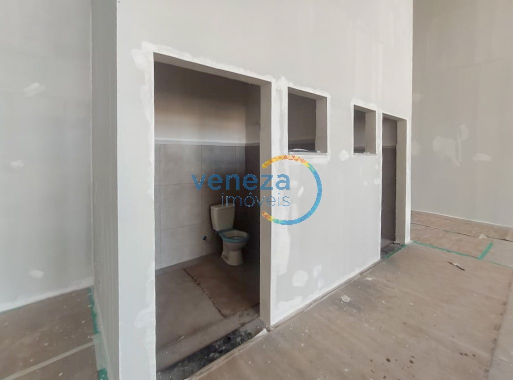 Barracão para locação no bairro Abussafe de Londrina com 176m<sup>2</sup> útil