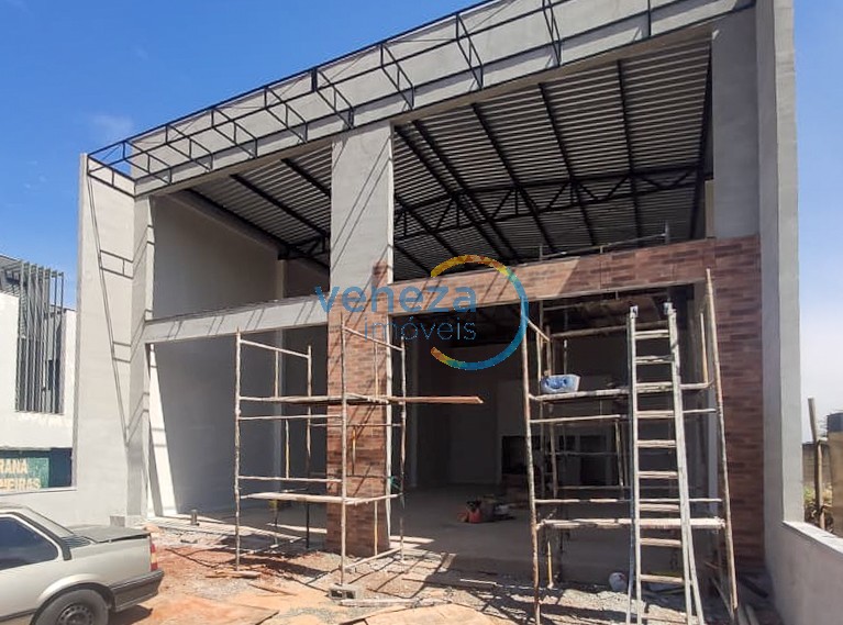 Barracão para locação no bairro Abussafe de Londrina com 176m<sup>2</sup> útil