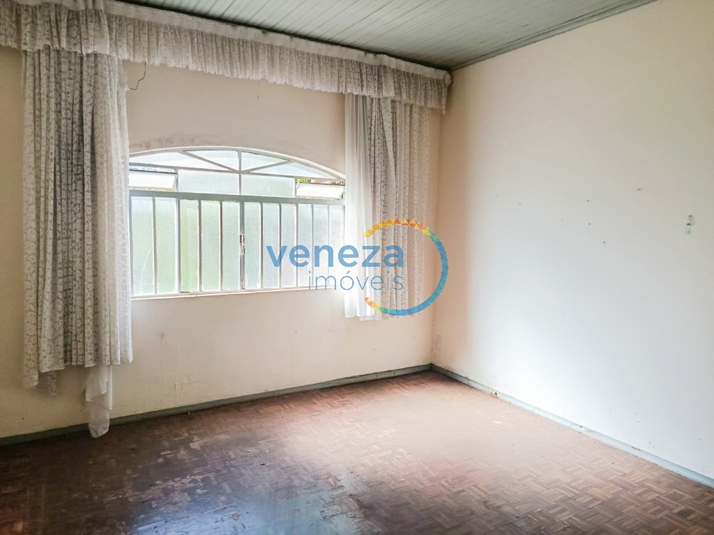 Terreno à venda no bairro Brasil de Londrina com 656.25m<sup>2</sup> total