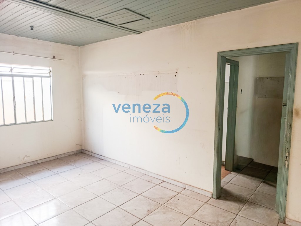 Terreno à venda no bairro Brasil de Londrina com 656.25m<sup>2</sup> total