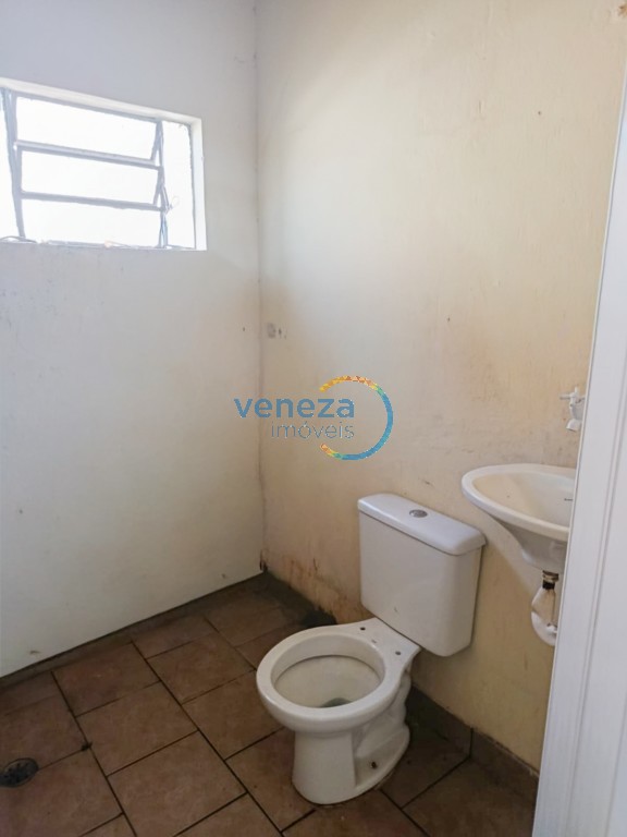 Terreno à venda no bairro Brasil de Londrina com 656.25m<sup>2</sup> total