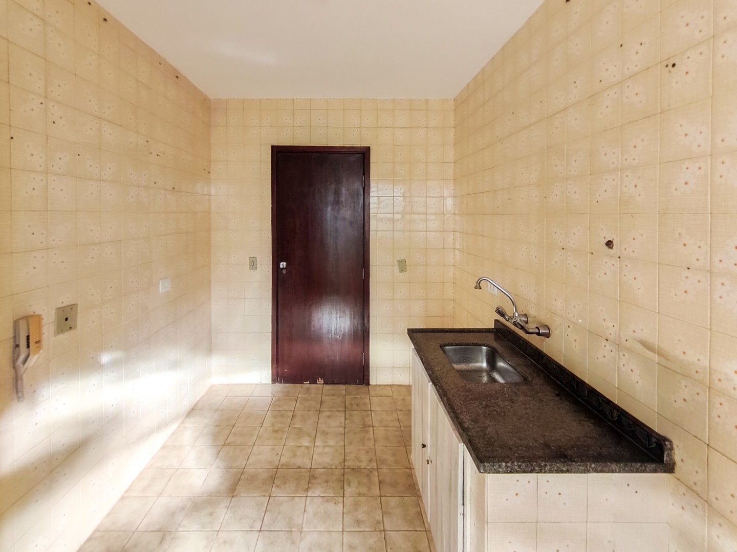 Apartamento para locação no bairro Vila Larsen 1 de Londrina - Foto 7