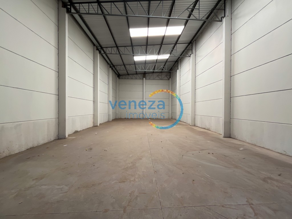 Barracão para locacao no Portal de Versalhes em Londrina com 247m² por R$ 7.600,00