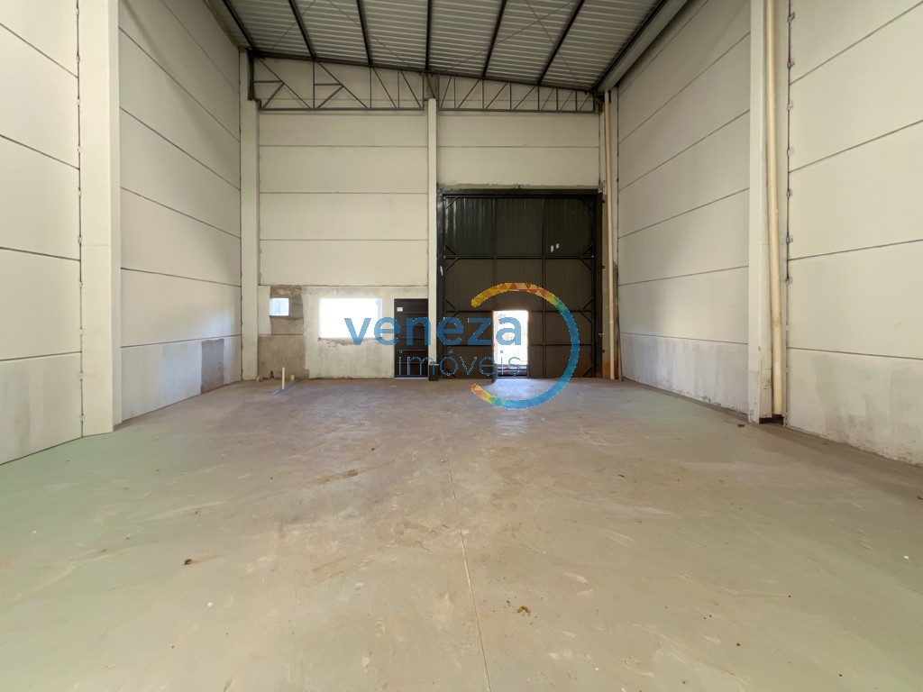 Barracão para locação no bairro Portal de Versalhes de Londrina com 247m<sup>2</sup> útil