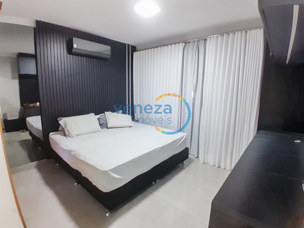 Casa Residencial à venda no bairro Ricardo de Londrina com 180m<sup>2</sup> útil, 4 quartos, 4 vagas de garagem