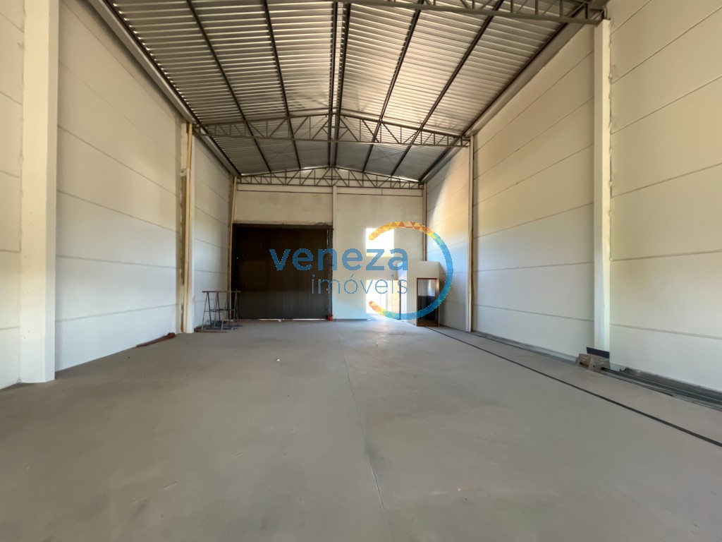 Barracão para locação no bairro Portal de Versalhes de Londrina com 328.3m<sup>2</sup> útil