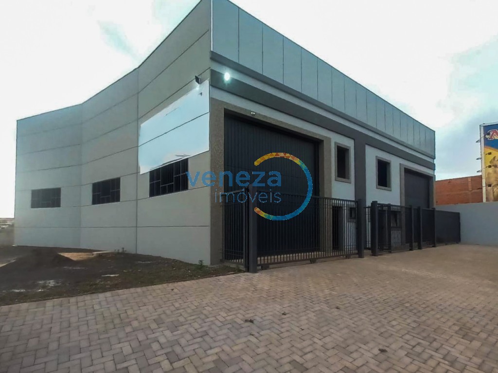 Barracão para locacao no Portal de Versalhes em Londrina com 294,18m² por R$ 7.600,00