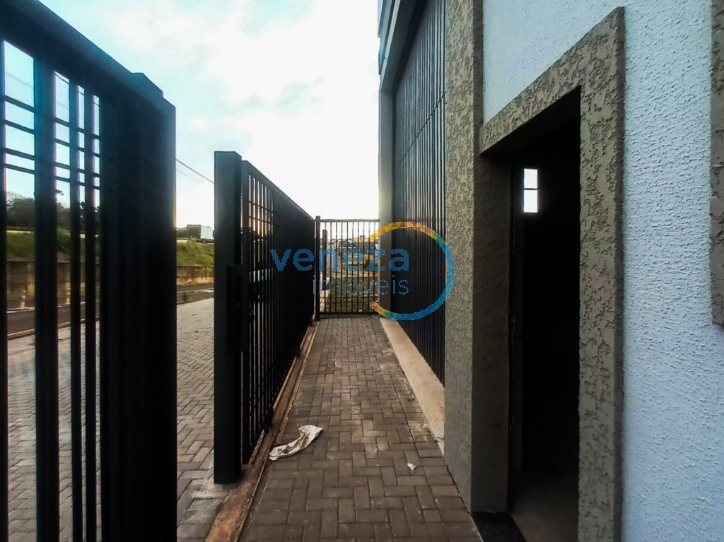 Barracão para locação no bairro Portal de Versalhes de Londrina com 294.18m<sup>2</sup> útil