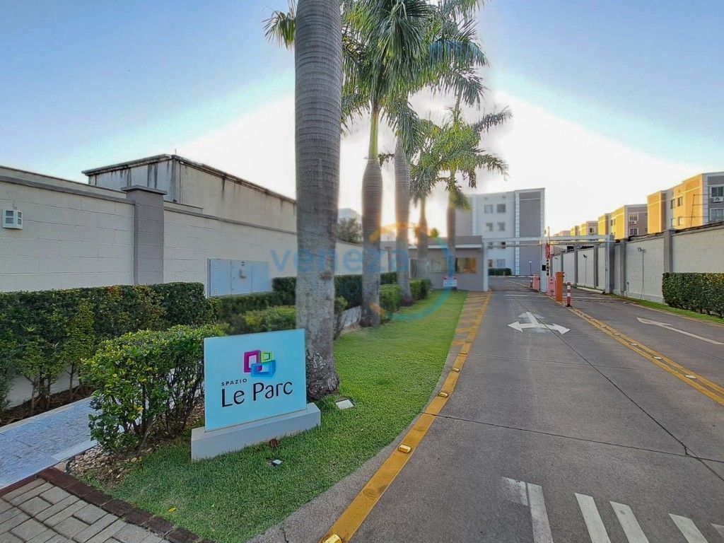 Apartamento para venda no Hipica em Londrina com 77m² por R$ 227.000,00