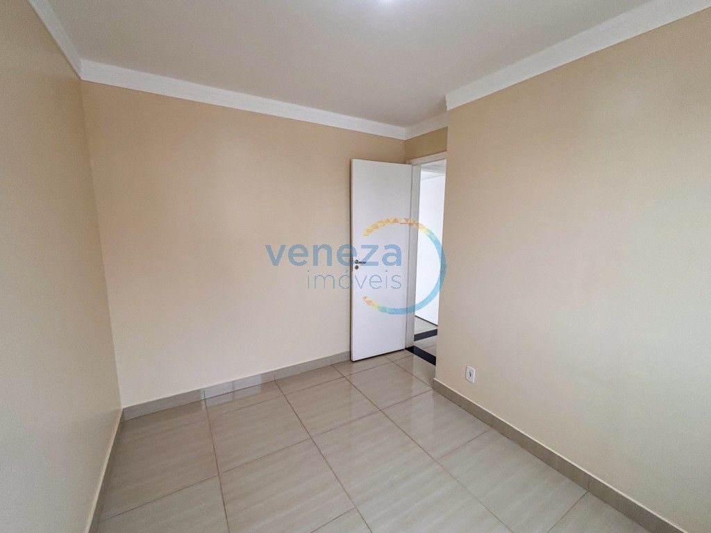 Apartamento à venda no bairro Hipica de Londrina com 44.67m<sup>2</sup> útil, 2 quartos, 1 vaga de garagem