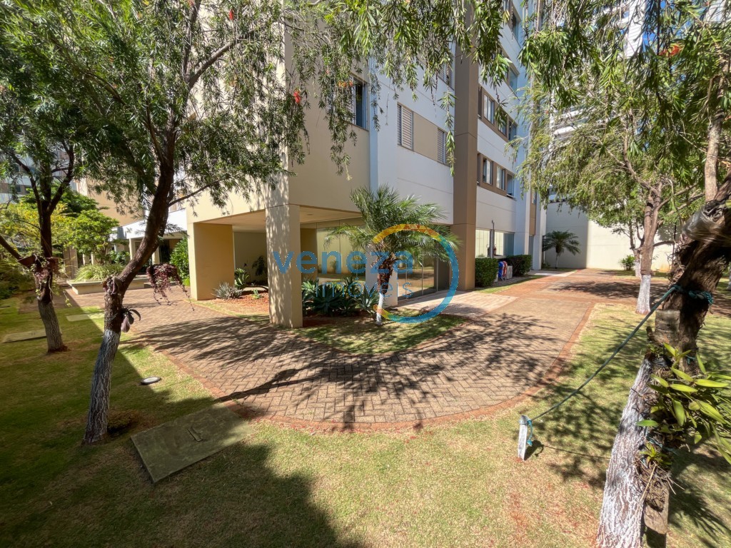 Apartamento à venda no bairro Jose Lazaro Gouvea de Londrina com 69.89m<sup>2</sup> útil, 2 quartos, 1 vaga de garagem
