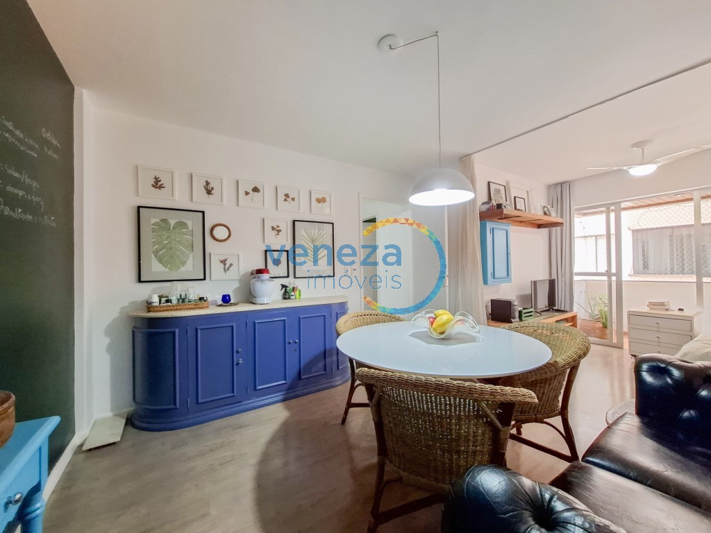 Apartamento à venda no bairro Brasil de Londrina com 74.61m<sup>2</sup> útil, 3 quartos, 1 vaga de garagem