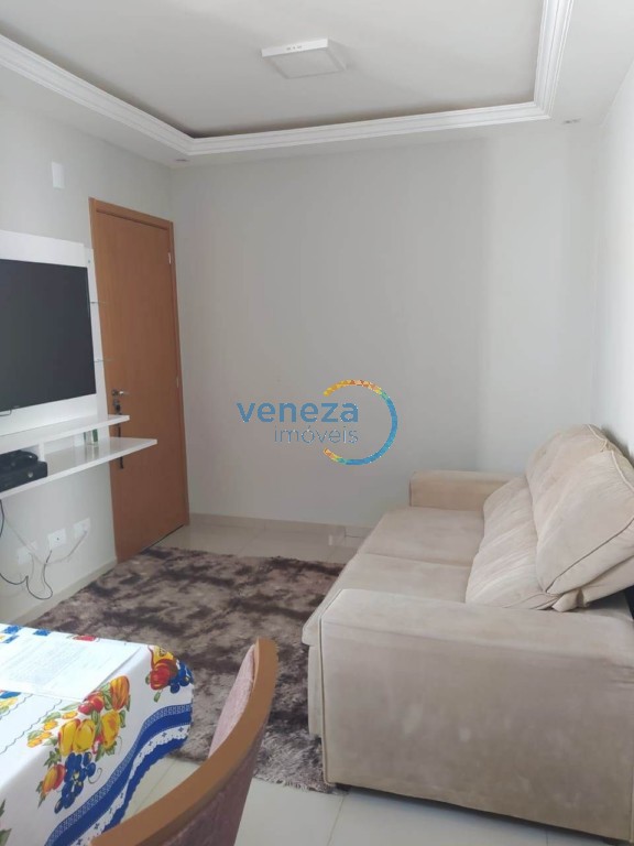 Apartamento à venda no bairro Maria Luiza de Londrina com 45m<sup>2</sup> útil, 2 quartos, 1 vaga de garagem