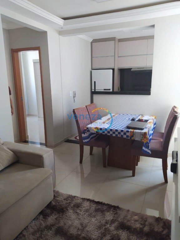 Apartamento à venda no bairro Maria Luiza de Londrina com 45m<sup>2</sup> útil, 2 quartos, 1 vaga de garagem