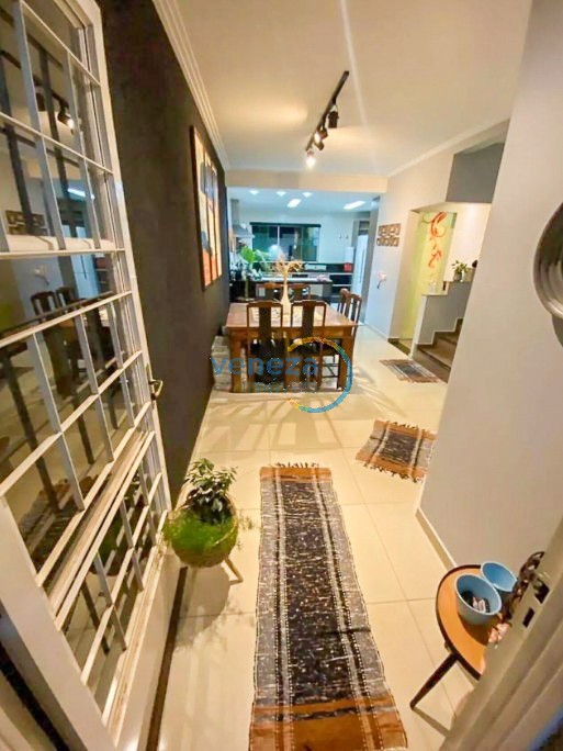 Casa Residencial para venda no Pinheiros em Londrina com 200m² por R$ 890.000,00