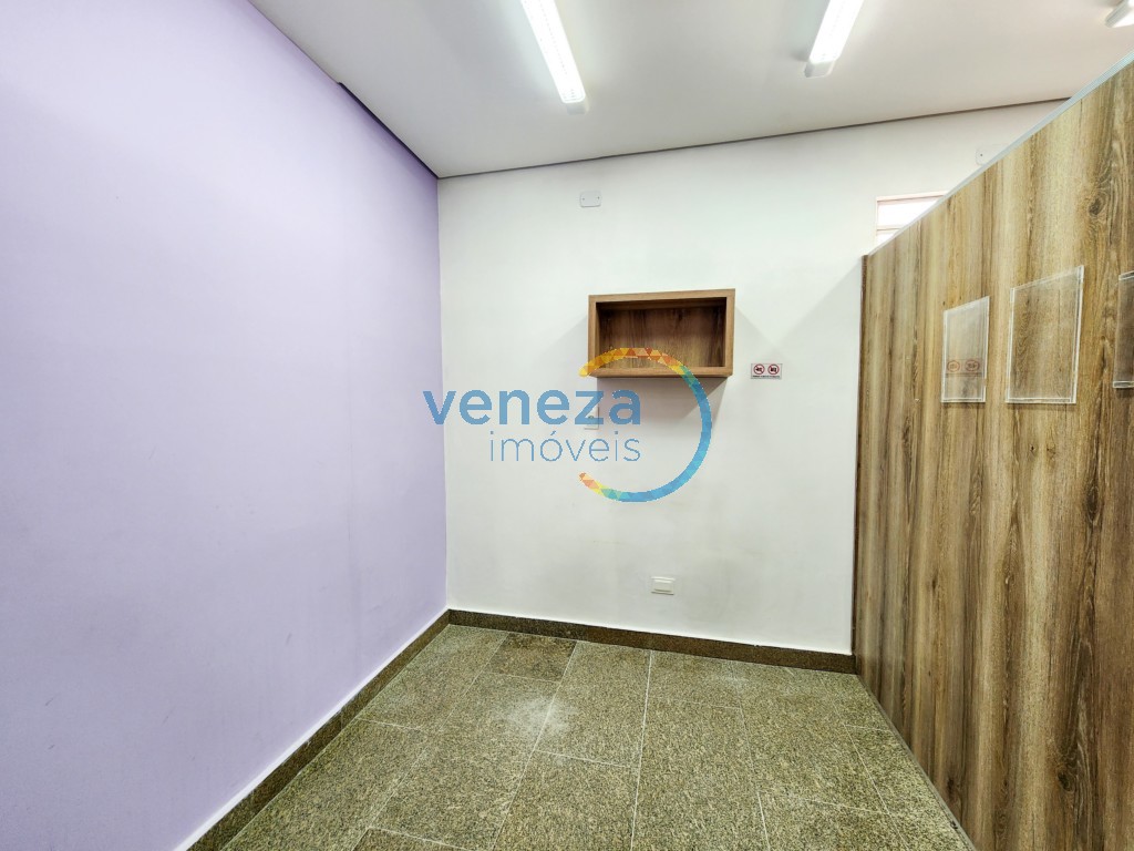 Salão-loja para locação no bairro Centro de Londrina com 140m<sup>2</sup> útil