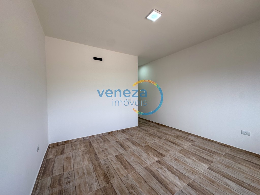 Casa Residencial para locação no bairro Heimtal de Londrina com 103m<sup>2</sup> útil, 3 quartos, 1 vaga de garagem