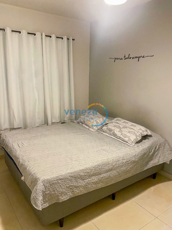 Apartamento à venda no bairro Vivi Xavier de Londrina com 45m<sup>2</sup> útil, 2 quartos, 1 vaga de garagem