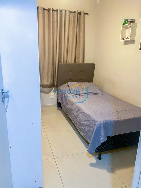 Apartamento à venda no bairro Vivi Xavier de Londrina com 45m<sup>2</sup> útil, 2 quartos, 1 vaga de garagem