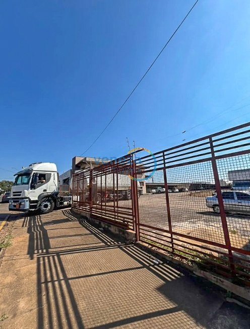 Terreno para venda no Industrias Leves em Londrina com 900m² por R$ 1.290.000,00